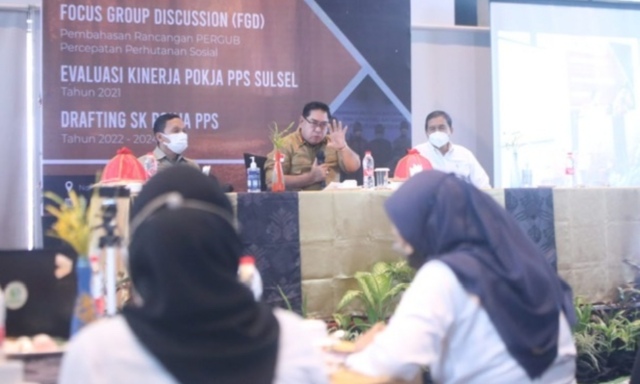 Abdul Hayat Tekankan 13 Poin Penting dalam Rapat Evaluasi Kinerja Pokja PPS Tahun 2021