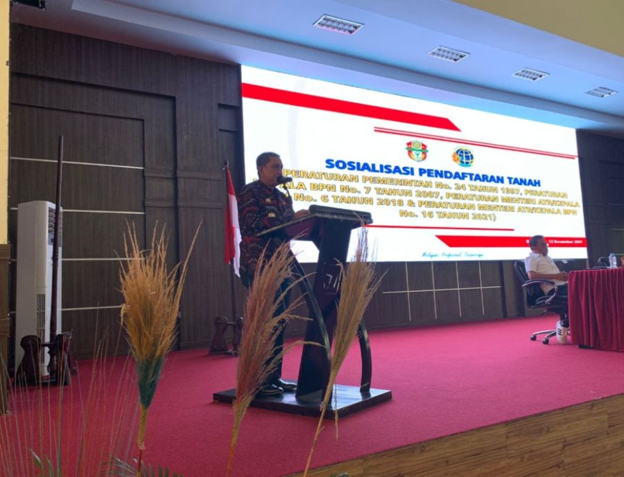 Amran Mahmud Hadiri Sosialisasi Pendaftaran Tanah di Ruang Pola Bupati