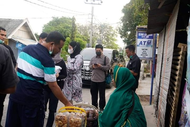 Andi Sudirman Awali Pagi Hari dengan Berolahraga dan Wisata Kuliner Tradisional di Bira