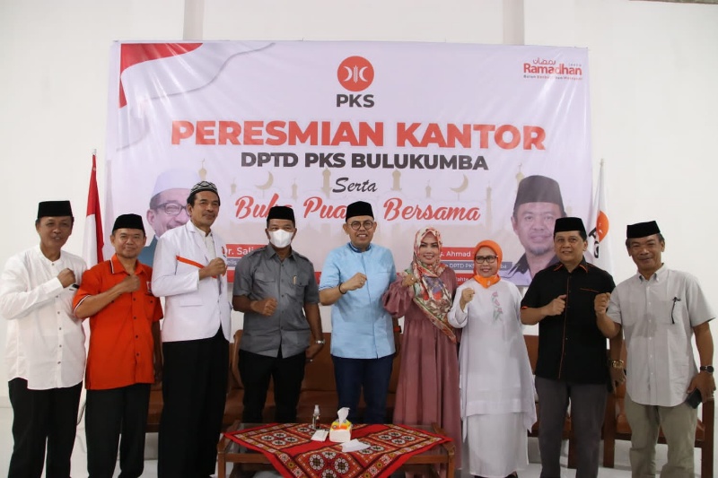 Andi Utta Hadiri Peresmian Kantor PKS Bulukumba