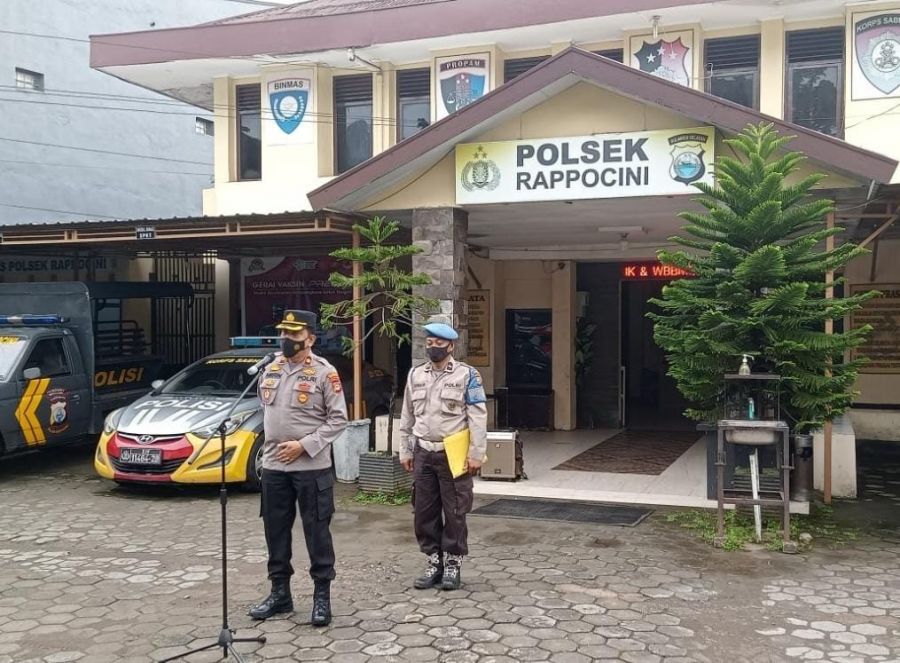 Apel Pagi Perdana Dipimpin Oleh Kapolsek Baru Rappocini Kompol Amrin