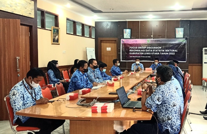 Buku Dalam Angka Rilis 22 Februari, Diskominfo dan BPS Gelar FGD Rekonsiliasi Data Sektoral