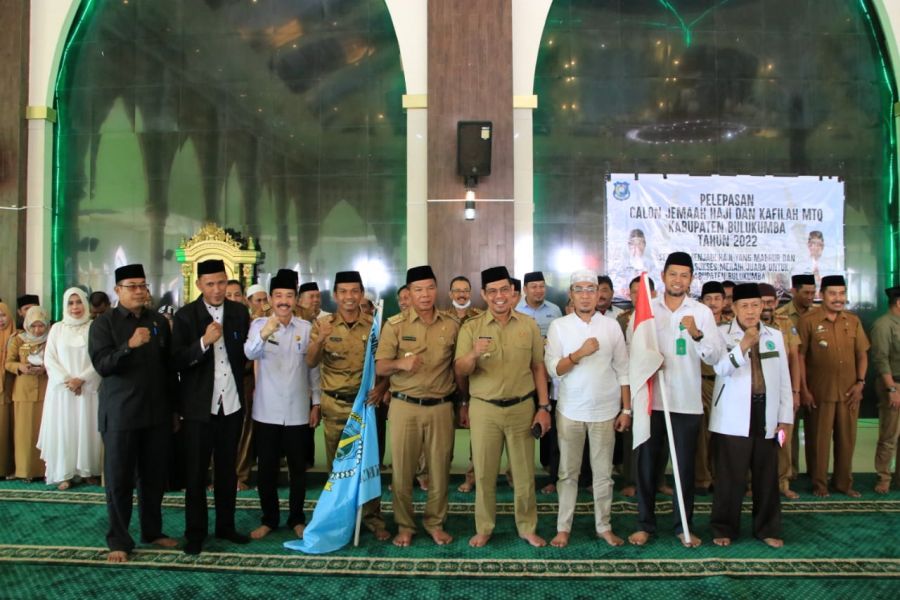 Bupati Andi Utta Kukuhkan Pengurus Masjid ICDT