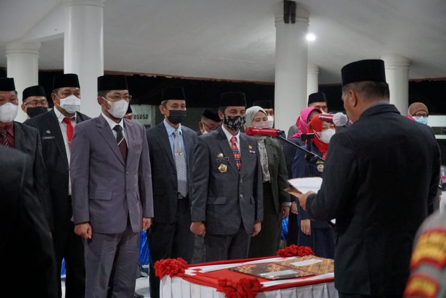 Bupati Andi Utta Lantik Kabinet Barunya, Berikut Daftar Nama yang Dilantik