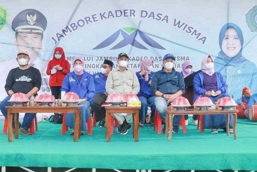 Bupati Barru Resmi Buka Jambore Dasa Wisma Se-Kabupaten Barru