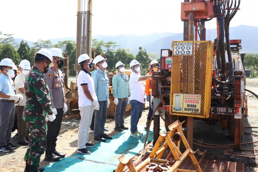 Bupati Lutim Launching Persiapan Pembangunan RTH Dan BBG