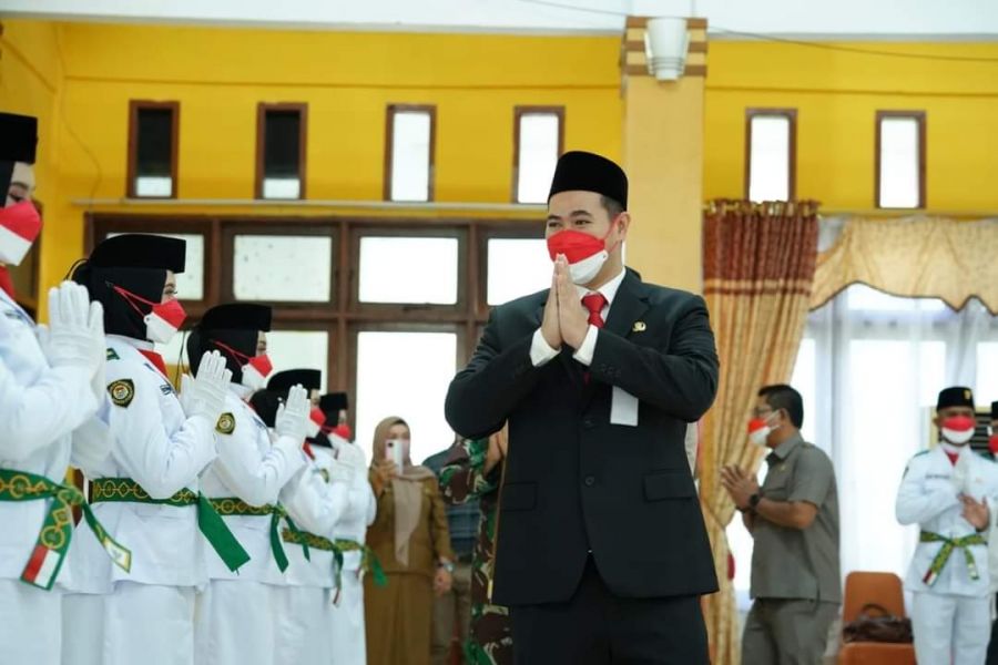 Bupati Pangkep Kukuhkan Paskibraka