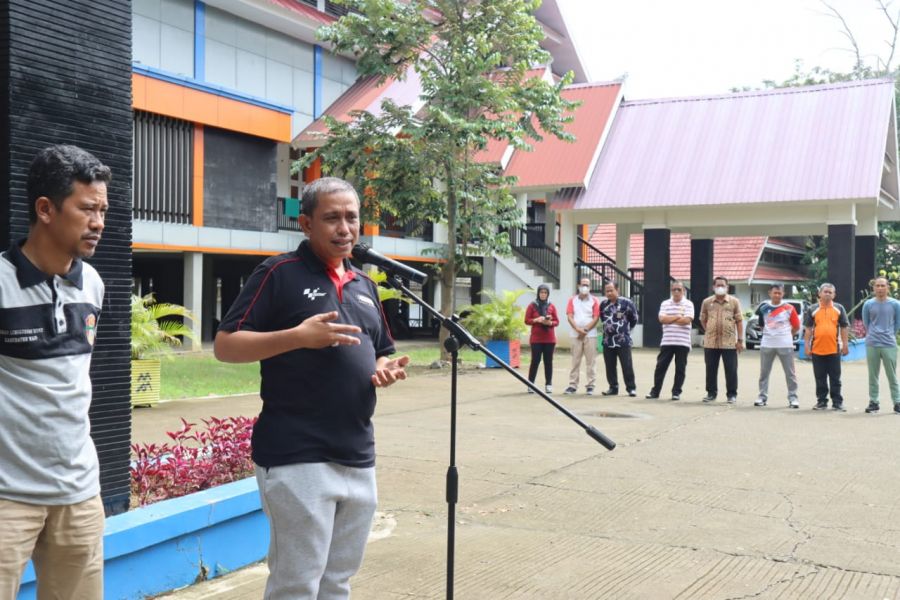 Bupati Wajo ke Pegawai: Jumat Bersih Harus Selalu Digalakkan