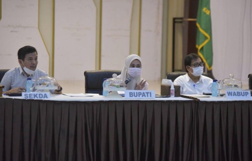 COVID Varian Omicron Menyebar Lebih Cepat, lndah Imbau Warga Segera Divaksin