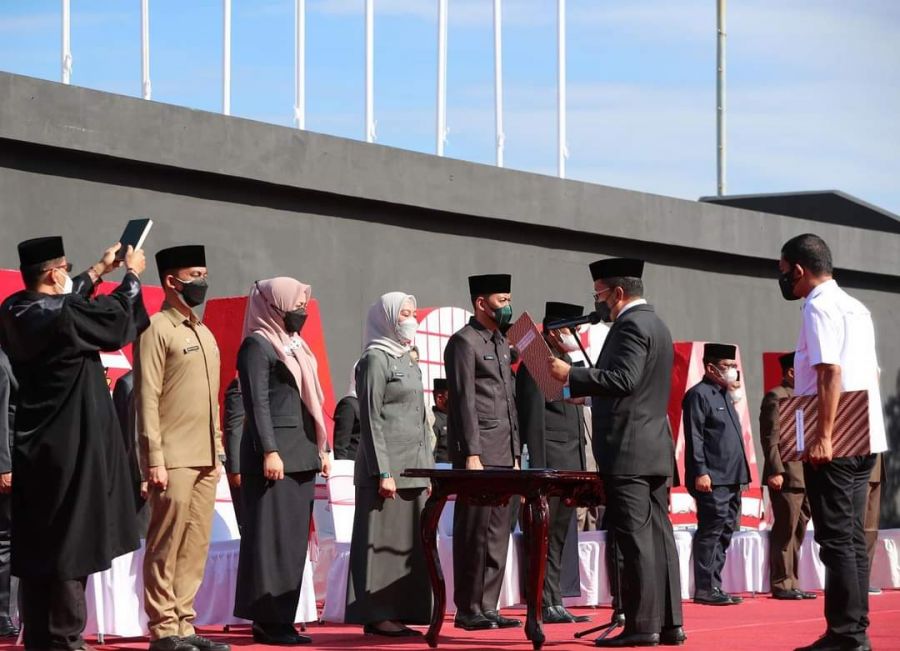 Danny Lantik 47 Pejabat Administrator Pemkot Makassar