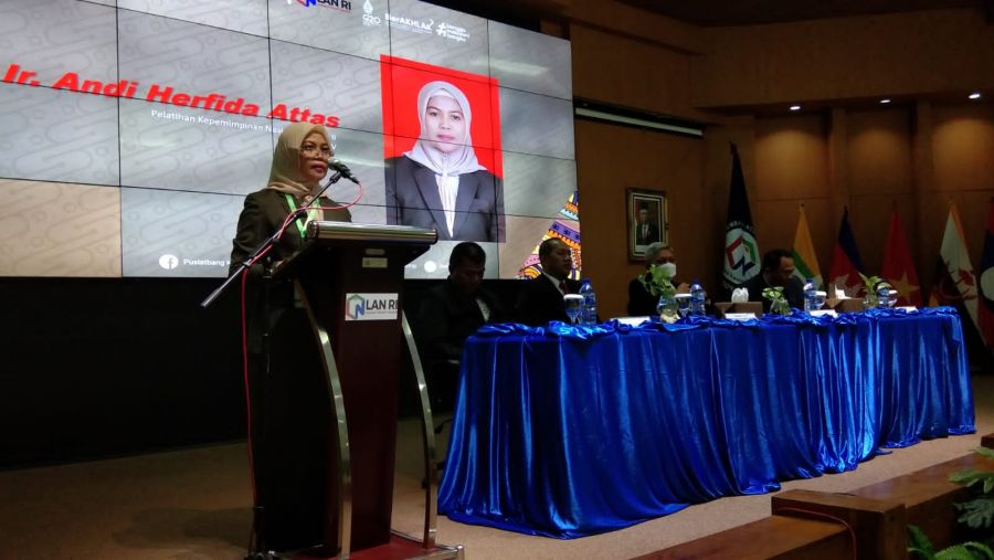 Disaksikan Bupati Bulukumba, Herfida Attas Wakili Peserta PKN Sampaikan Kesannya
