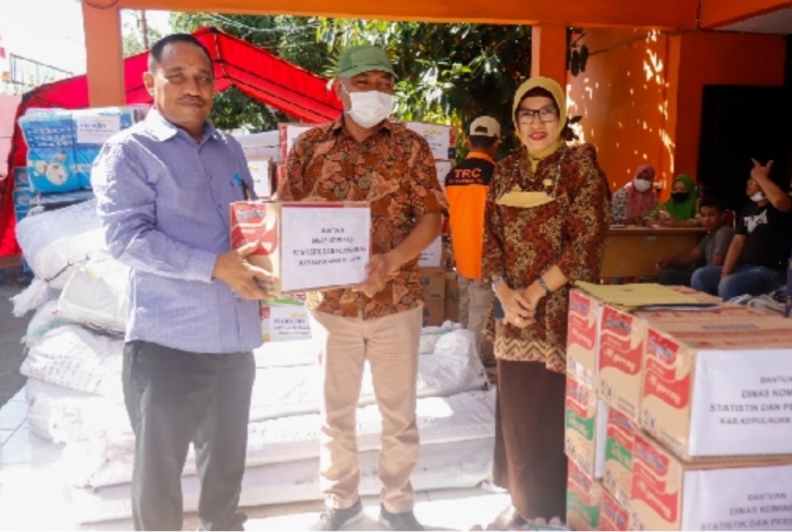Diskominfo Salurkan Bantuan untuk Korban Gempa Selayar