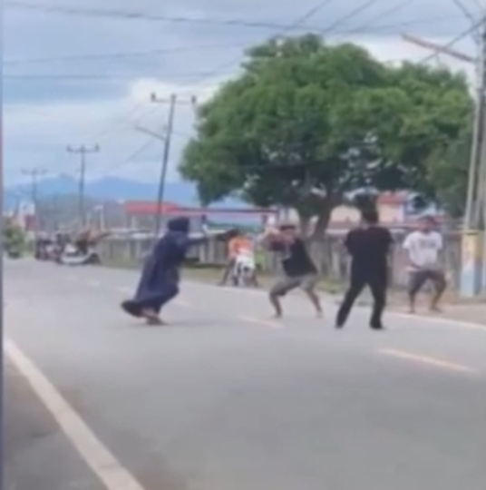 Duel Maut Pemuda di Sidrap Gunakan Samurai dan Badik