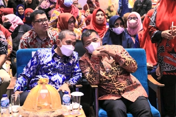 Ikut Sulsel Craft Show 2022, Atap Konjo Meraih The Best Product