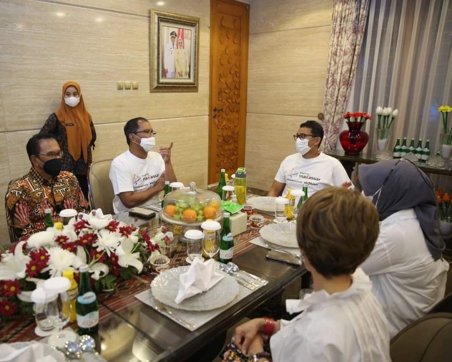 Jamu Menparekraf, Danny Sajikan Kuliner Khas Kota Makassar