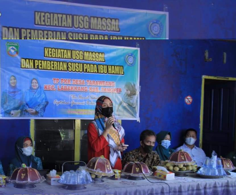 Ketua TP PKK Pangkep Hadir Kegiatan USG Pemberian Susu Kepada Ibu Hamil
