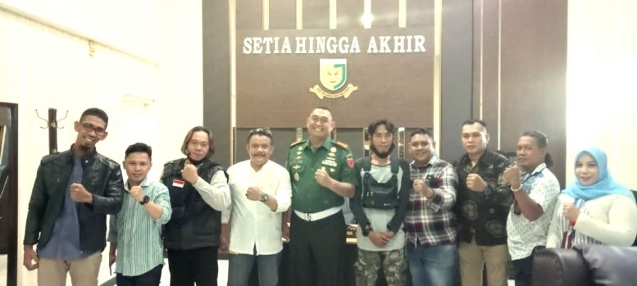 Kunjungan Silaturahmi Awak Media Online Ke Mapomdam XIV/HSN