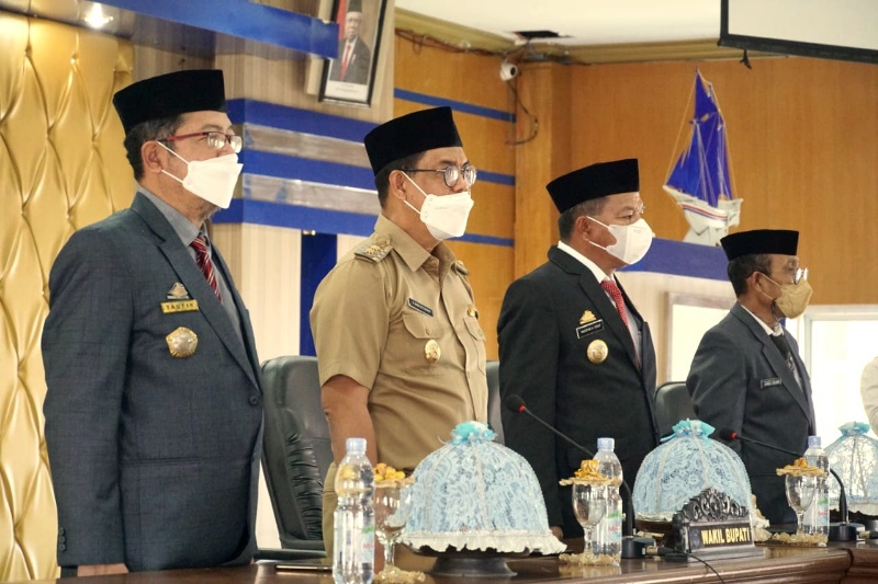 Lantik Anggota BPD, Andi Utta Minta Aktif Melakukan Pengawasan