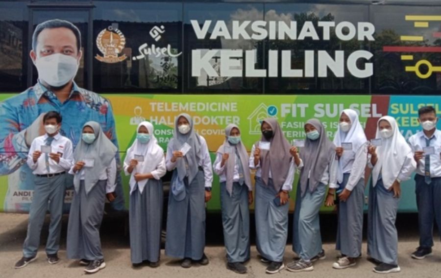 Libatkan 22 Sekolah di 7 Titik, Mobile Vaccinator Sasar 1.500 Pelajar di Jeneponto