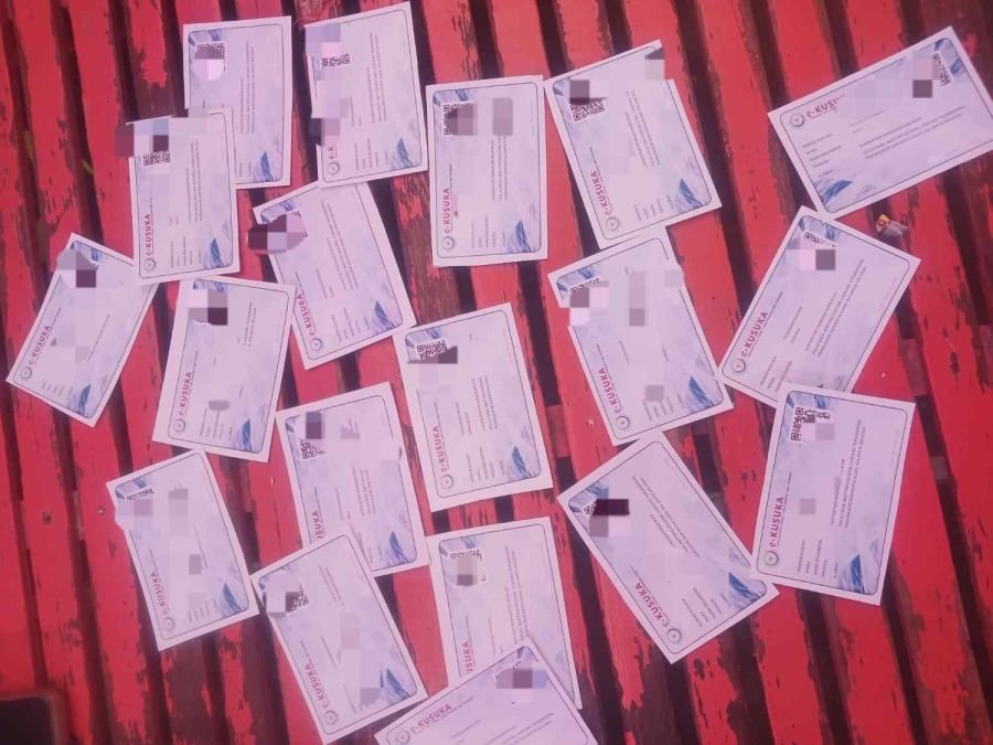 Mempermudah Nelayan, Pemdes Mattiro Deceng Apresiasi Bantuan E-KUSUKA dari DKP Pangkep