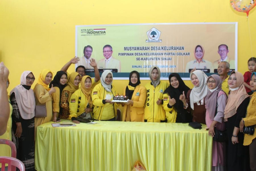 Moments Special dari Ketua KPPG di Tengah Pelaksanaan Political Education Partai Golkar Sinjai