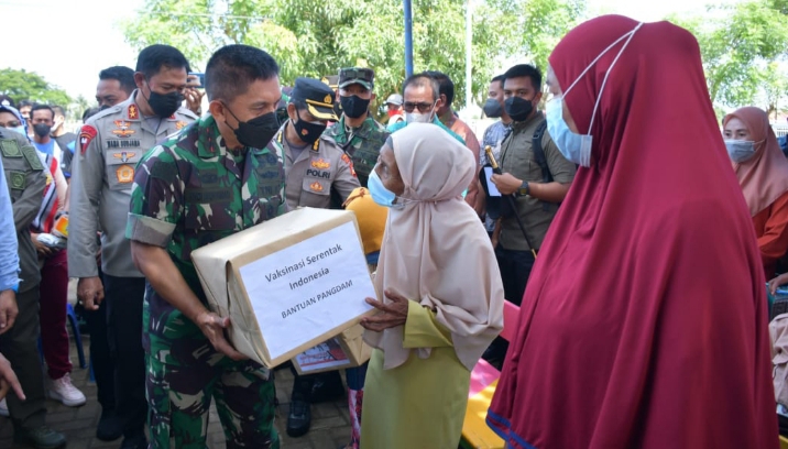 Pangdam Hasanuddin Ikuti Vicon Arahan Presiden RI Terkait Penanganan Covid-19
