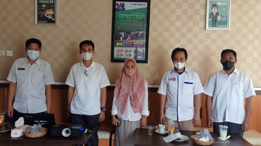 Persiapan KIPP Sulsel, Tim Pelaksana Warkop Indah Bimbing Inovator Susun Proposal Inovasi