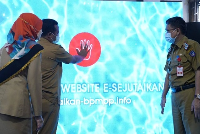 Plt Gubernur Sulsel Launching e-Sejutaikan, Inovasi Dinas Kelautan dan Perikanan