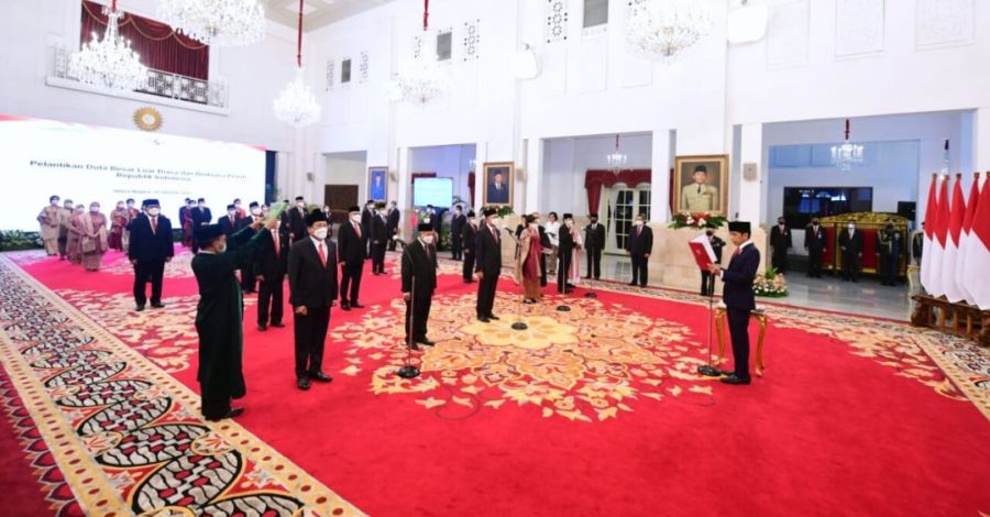 Presiden Jokowi Lantik 17 Duta Besar RI untuk Negara Sahabat