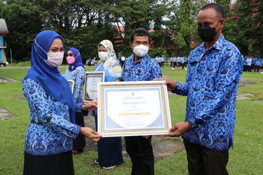 Sehari Setelah Terima Penghargaan, Made Sudana Dilantik Jadi Kabid Penyuluhan Dinas Pertanian