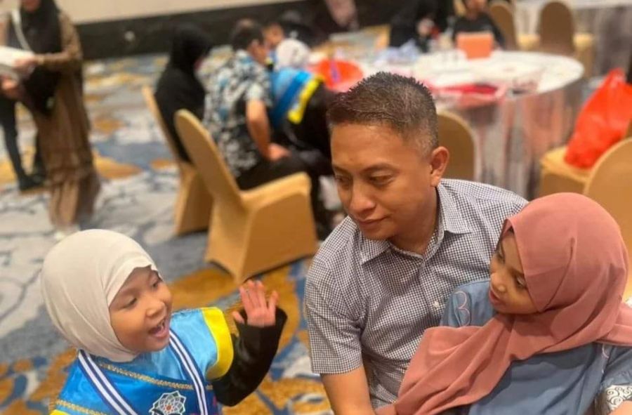 Sekcam Ujung Tanah Ulang Tahun, Ketua Militan Adama Memberikan Ucapan Selamat