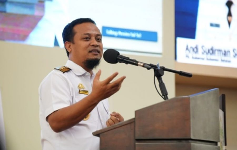 Sulsel Terintegrasi PeduliLindungi, Plt Gubernur Minta Badan Publik dan Tempat Umum Segera Terapkan