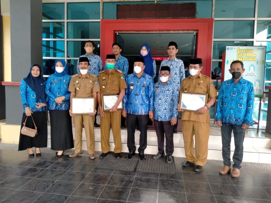 Tiga Desa Terima Penghargaan Tercepat dalam Penyelesaian RKPDes 2022