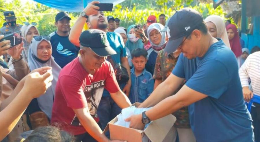 Wakil Bupati Andi Edy Apresiasi PDAM Bulukumba Bagi Hadiah Bagi Pelanggan