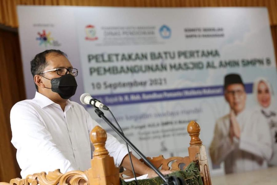 Wali kota Danny Wujudkan Revolusi Pendidikan Dengan Sombere Smart Sikola